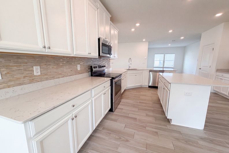 Photo 16 of 22 of 7233 Calamint Ave, Jacksonville, FL