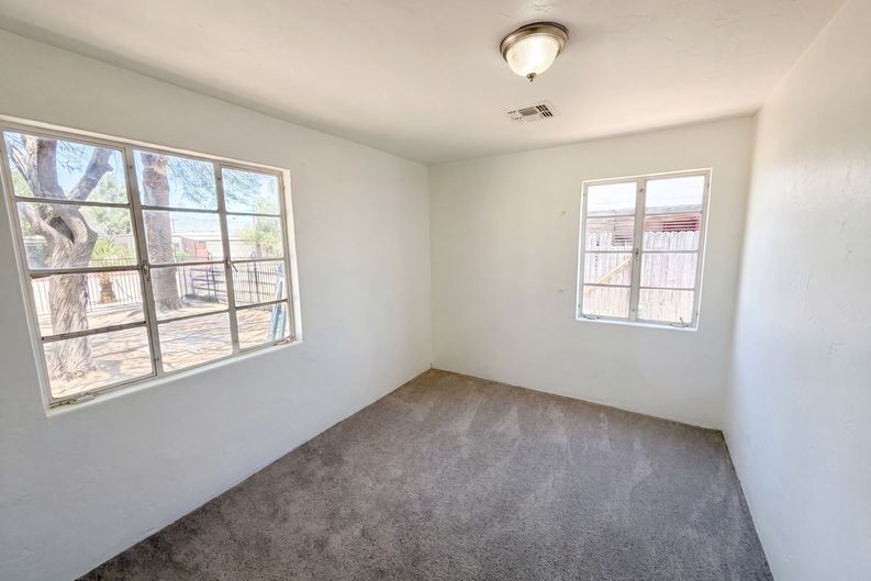 Photo 12 of 20 of 2732 E 21st St, Tucson, AZ