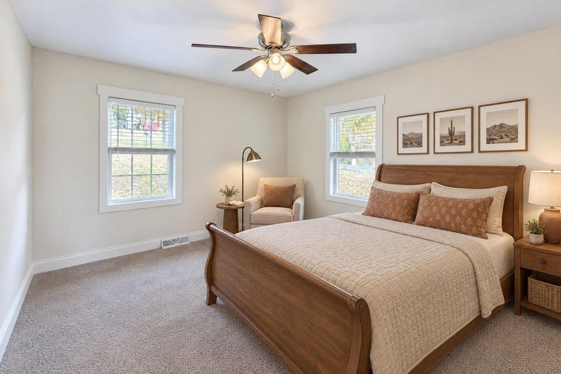 Photo 5 of 17 of 2846 Plato Pl, De Soto, MO