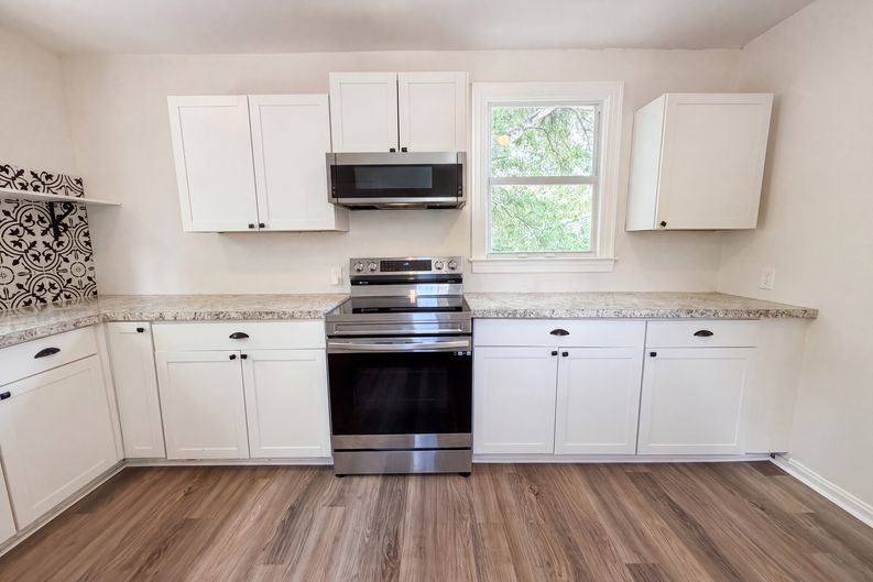 Photo 8 of 18 of 7329 Wilder Ave, Jacksonville, FL