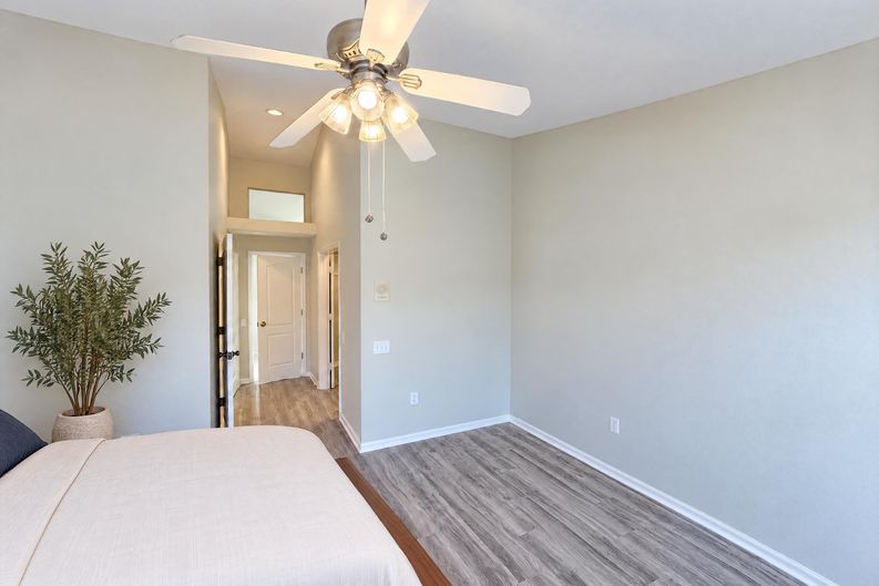 Photo 18 of 37 of 30447 Iverson Dr, Wesley Chapel, FL