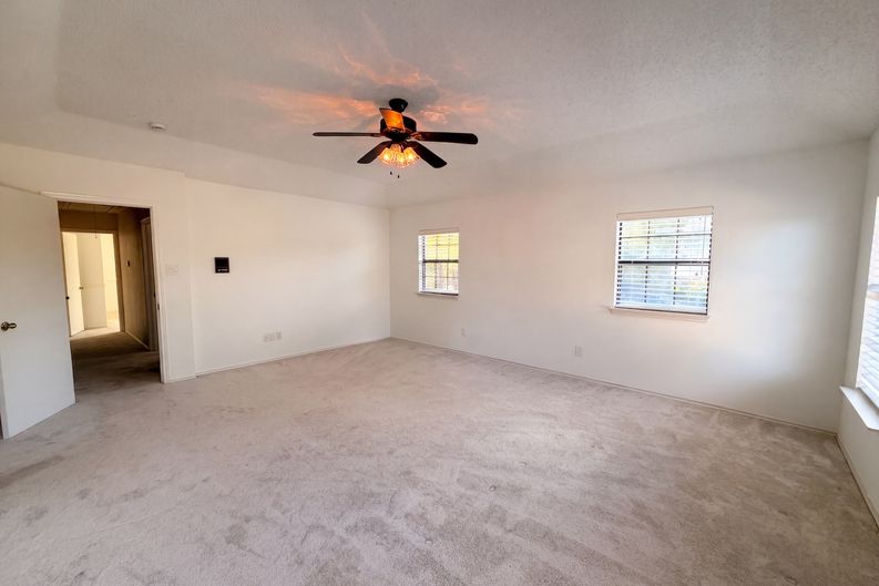 Photo 19 of 27 of 2226 Country Oaks Dr, Garland, TX