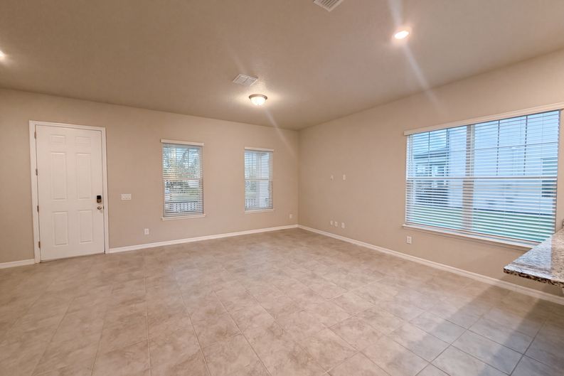 Photo 8 of 22 of 538 Venetian Palms Blvd, New Smyrna Beach, FL