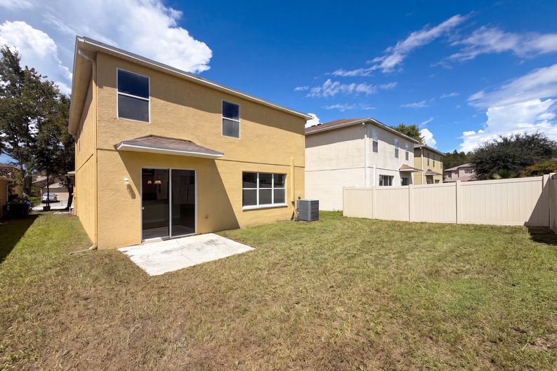 Photo 31 of 40 of 17534 Balmaha Dr, Land O Lakes, FL