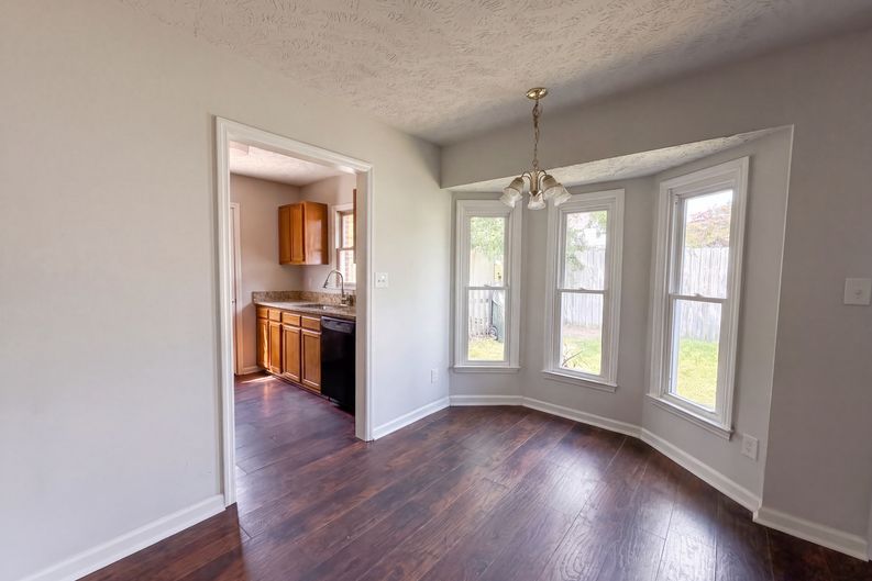 Photo 6 of 15 of 1710 Winnabow Dr, Fayetteville, NC