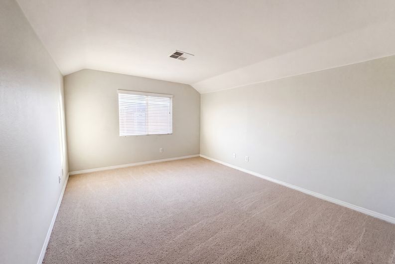Photo 21 of 28 of 38408 Tranquila Ave, Murrieta, CA