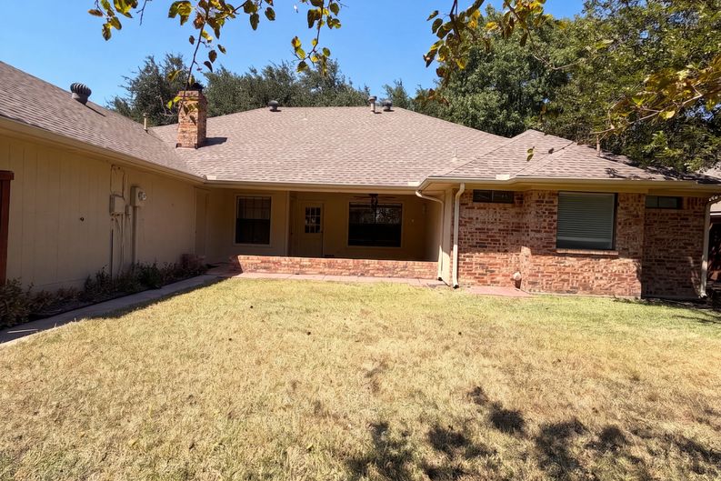 Photo 22 of 23 of 3924 Mesa Dr, Plano, TX