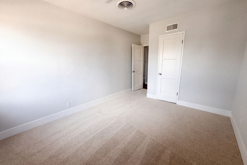 Photo 14 of 29 of 8015 Aldea Ave, LOS ANGELES, CA