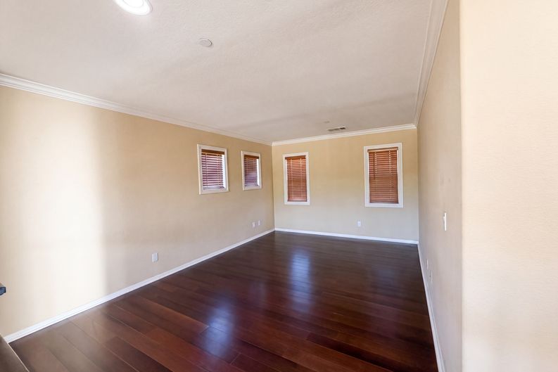 Photo 12 of 39 of 2954 Rangpur Ct, Escondido, CA