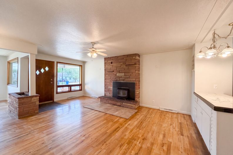 Photo 16 of 43 of 1535 W 15th St, Loveland, CO