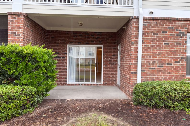 Photo 5 of 33 of 6253 Catalina Dr, North Myrtle Beach, SC
