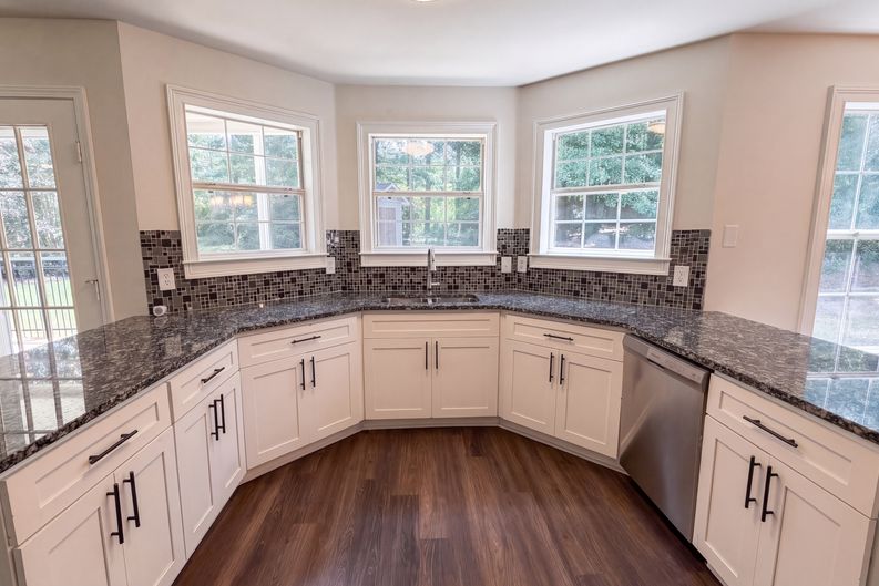 Photo 6 of 31 of 115 Emerald Ln, Hampton, GA