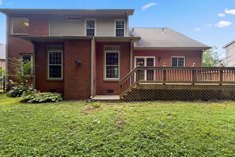 Photo 5 of 24 of 102 Shorecrest Cir, Hendersonville, TN