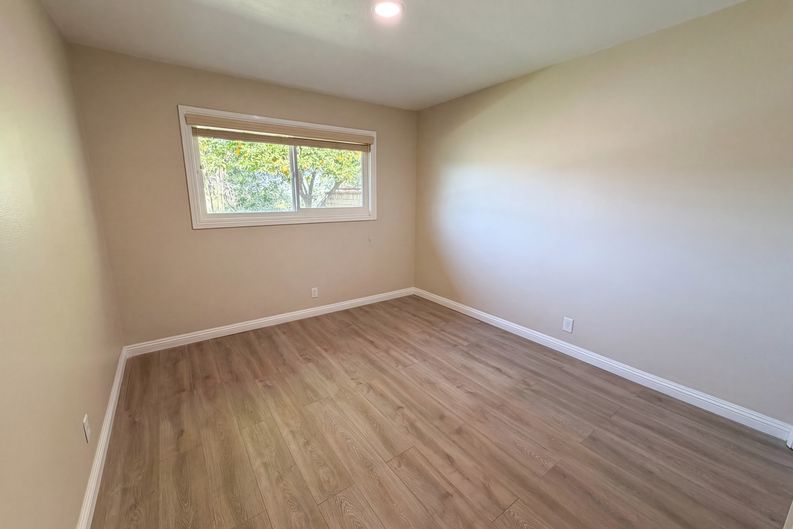 Photo 18 of 42 of 1640 Aspen Grove Ln, Diamond Bar, CA