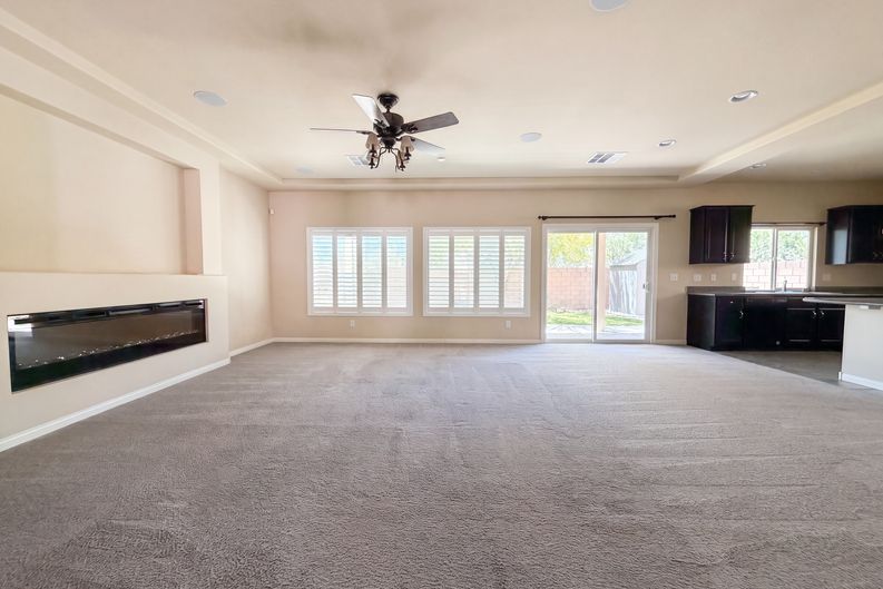 Photo 6 of 17 of 5513 Perry Creek St, Las Vegas, NV