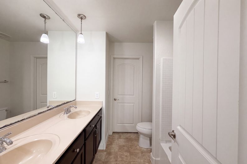 Photo 15 of 22 of 28539 N Moonstone Way, San Tan Valley, AZ