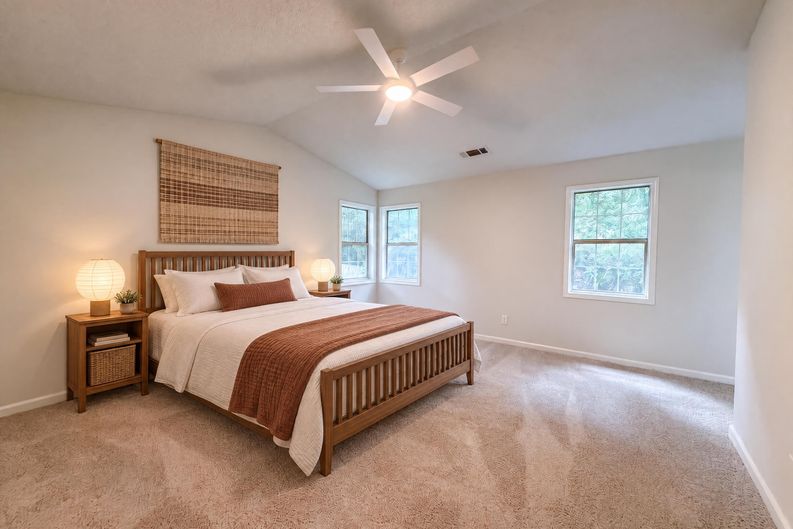 Photo 4 of 30 of 5810 Sailboat Pointe NW, Acworth, GA