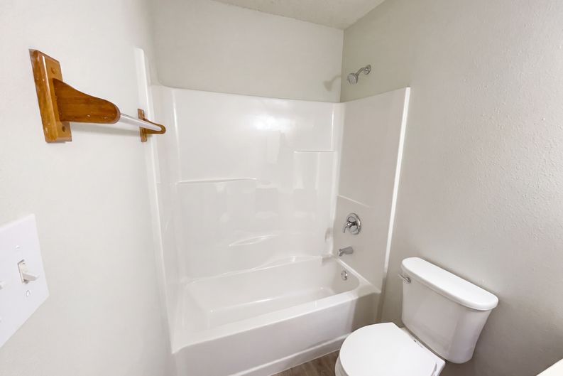 Photo 16 of 20 of 2830 Fisher Field Dr, San Antonio, TX