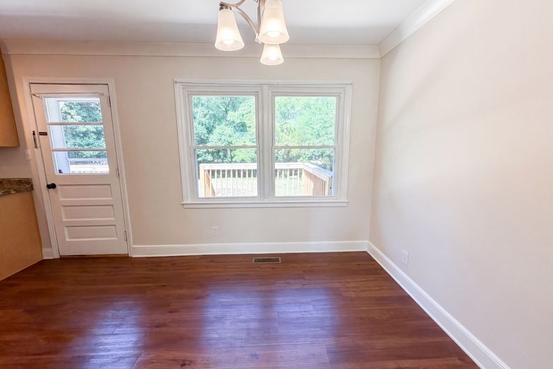 Photo 6 of 17 of 2154 Rosewood Dr, Rock Hill, SC