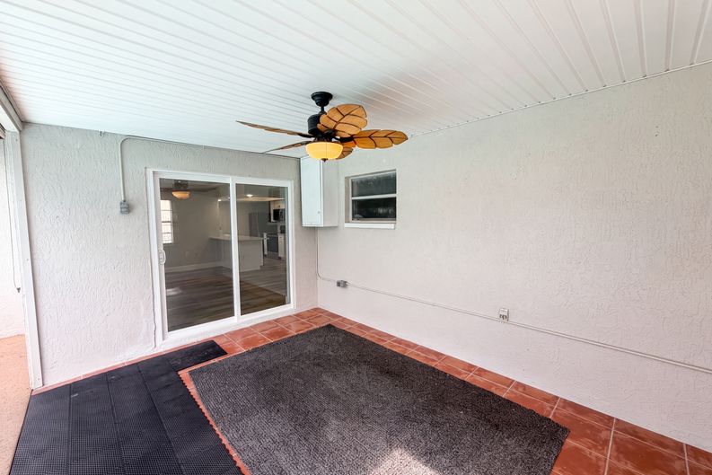 Photo 30 of 33 of 7428 Mako Dr, Hudson, FL