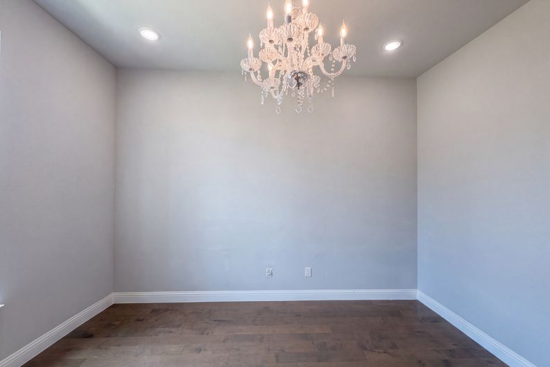 Photo 9 of 26 of 7592 Sanctuary Dr, Frisco, TX