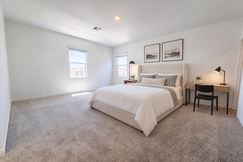 Photo 4 of 22 of 8379 W Rochelle Ave, Las Vegas, NV