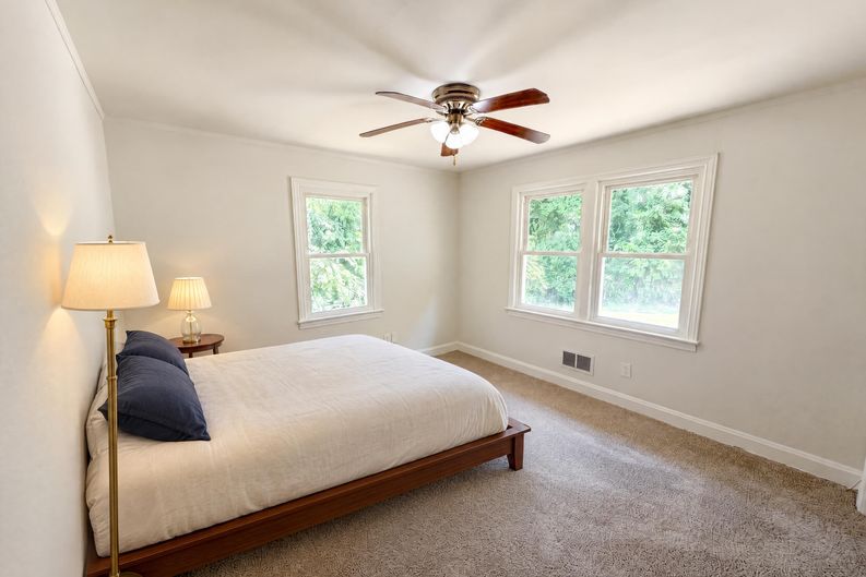 Photo 4 of 16 of 314 Langston Dr, Greenville, SC