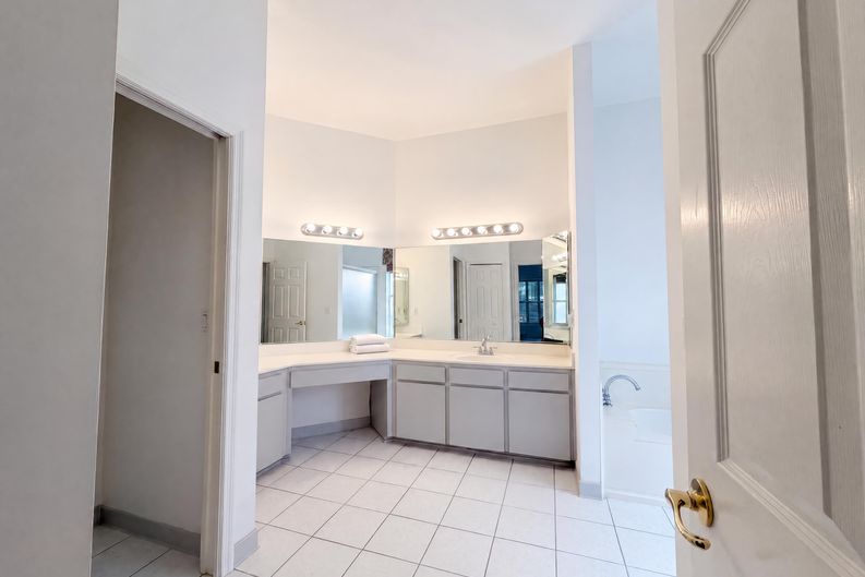 Photo 14 of 19 of 3319 Newbliss Cir, Ormond Beach, FL