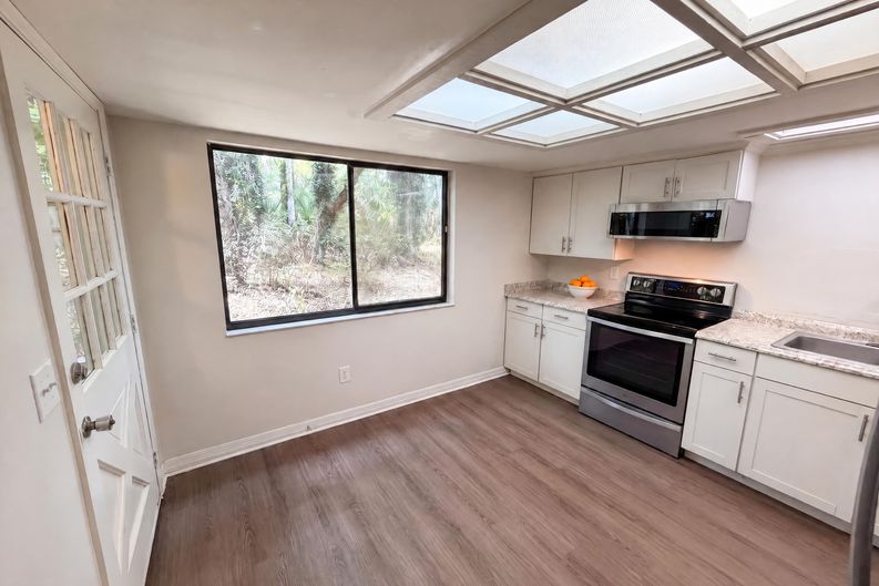 Photo 11 of 28 of 830 Dunbar Ter, Winter Springs, FL