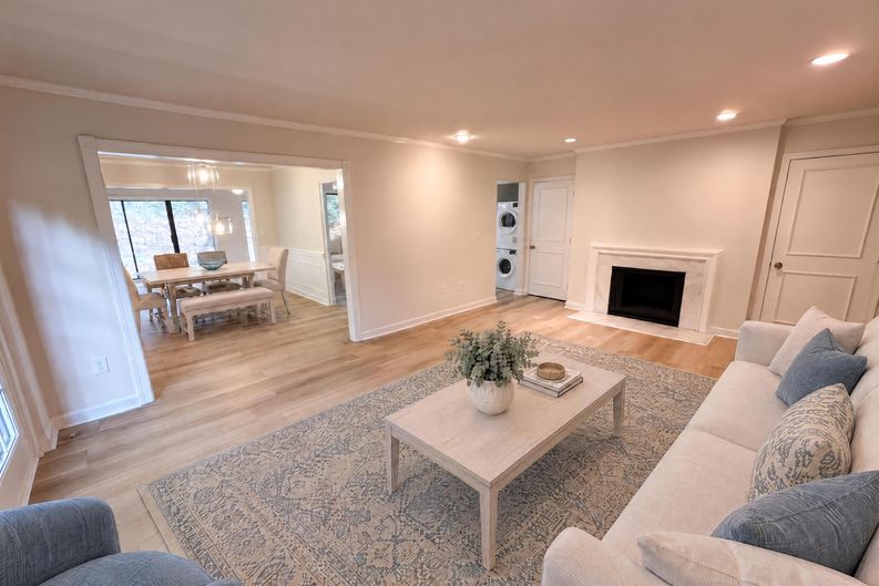 Photo 10 of 22 of 7022 Quail Hill Rd, Charlotte, NC