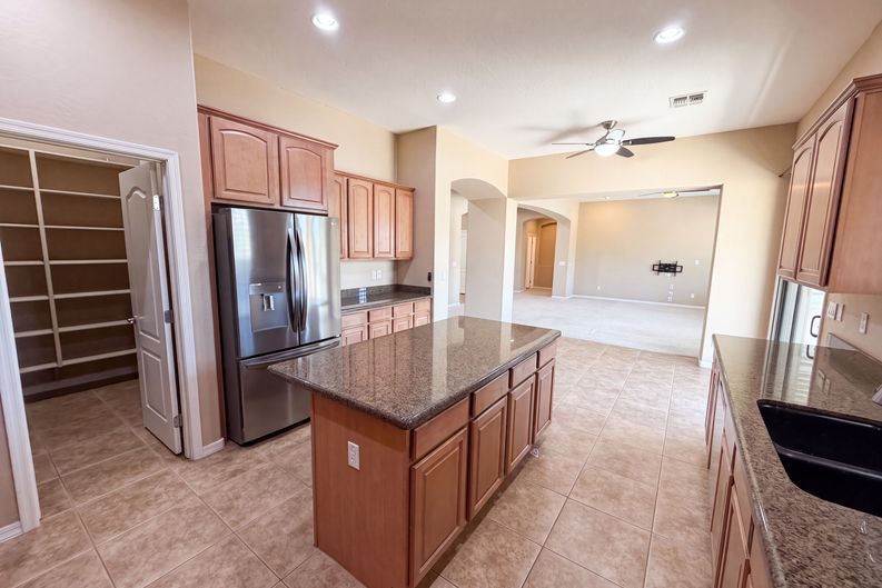 Photo 8 of 33 of 3080 E Powell Way, Gilbert, AZ