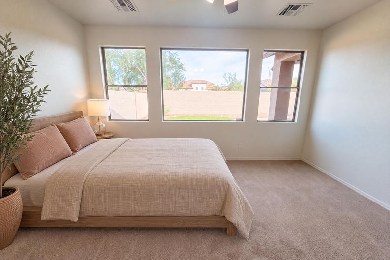 Photo 14 of 40 of 2464 W Warren Dr, Anthem, AZ