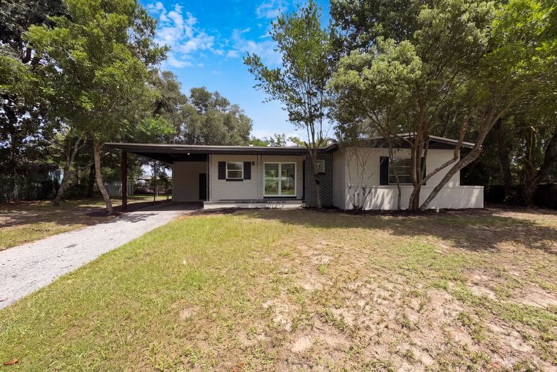 Photo 17 of 24 of 4511 Montclair Rd, Orlando, FL