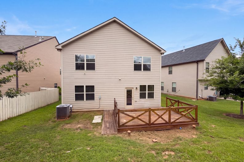 Photo 5 of 27 of 2769 Trebek Ct, McDonough, GA