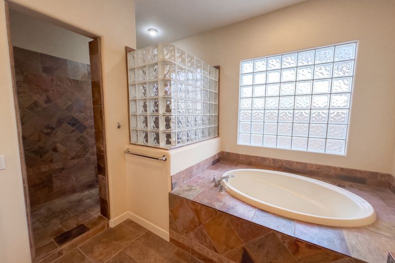 Photo 31 of 43 of 12435 W Red Hawk Dr, Peoria, AZ