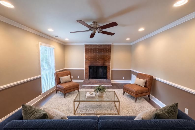 Photo 9 of 30 of 201 Wainsley Pl, Matthews, NC