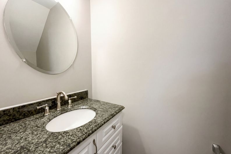 Photo 10 of 21 of 433 Heath Pl, Smyrna, TN
