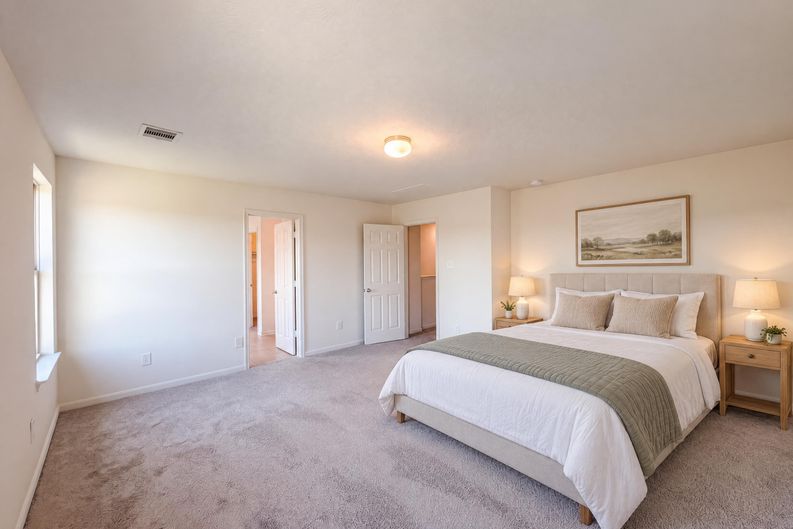 Photo 4 of 18 of 15835 Copper Oak Ln, Houston, TX