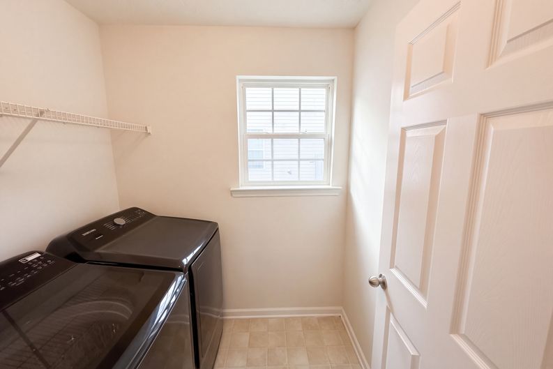 Photo 17 of 26 of 5482 Swanson Rd, Ellenwood, GA
