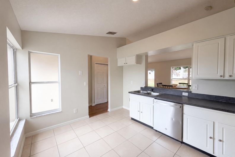 Photo 7 of 20 of 13319 Caspian Ln, Clermont, FL