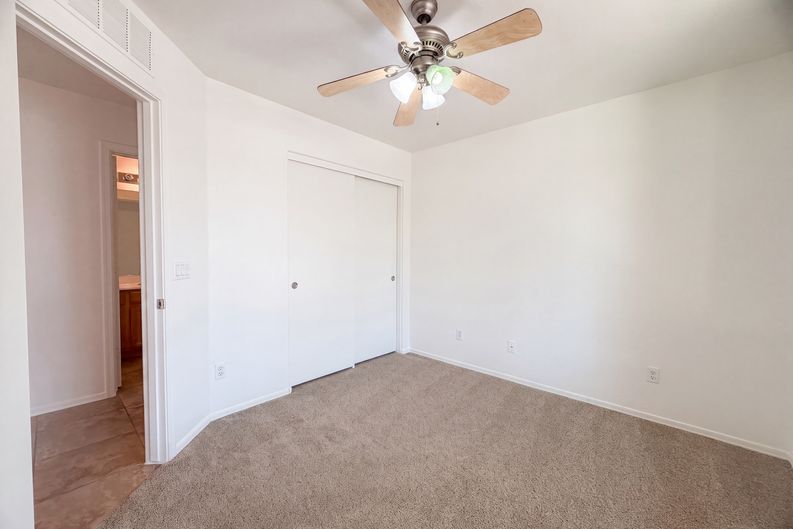Photo 4 of 16 of 2232 E Cochise Ave, Apache Junction, AZ