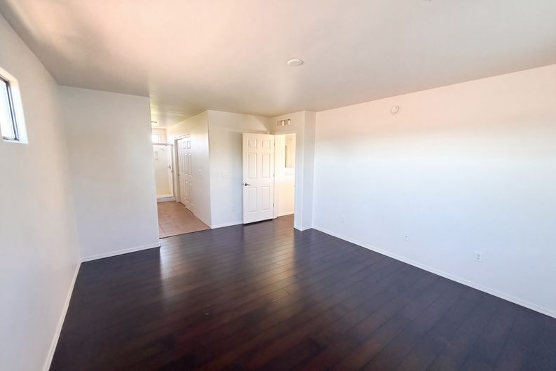 Photo 4 of 24 of 4849 S Albacete Ave, Tucson, AZ