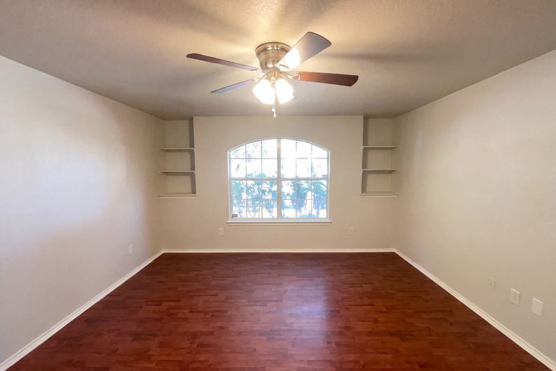Photo 14 of 21 of 8222 Grissom Cir, San Antonio, TX