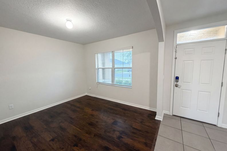 Photo 8 of 34 of 35687 Hillbrook Ave, Zephyrhills, FL