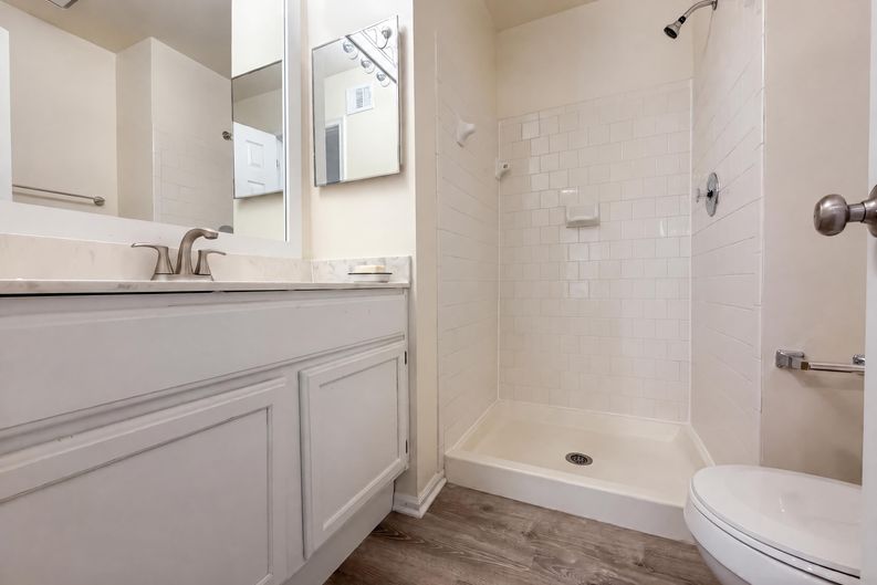 Photo 30 of 48 of 8641 Centerton Ln, Manassas, VA