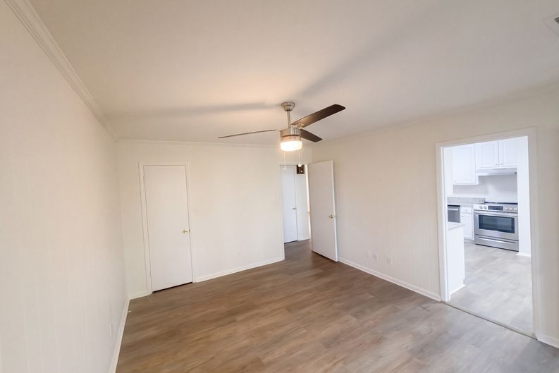 Photo 11 of 27 of 2024 Montreat Pkwy, Vestavia Hills, AL