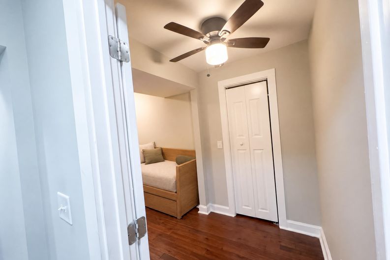 Photo 13 of 76 of 213 Joseph E Lowery Blvd NW, Atlanta, GA