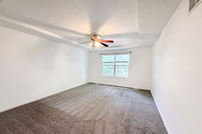 Photo 21 of 43 of 9212 Cedar Gate Dr, Loveland, OH