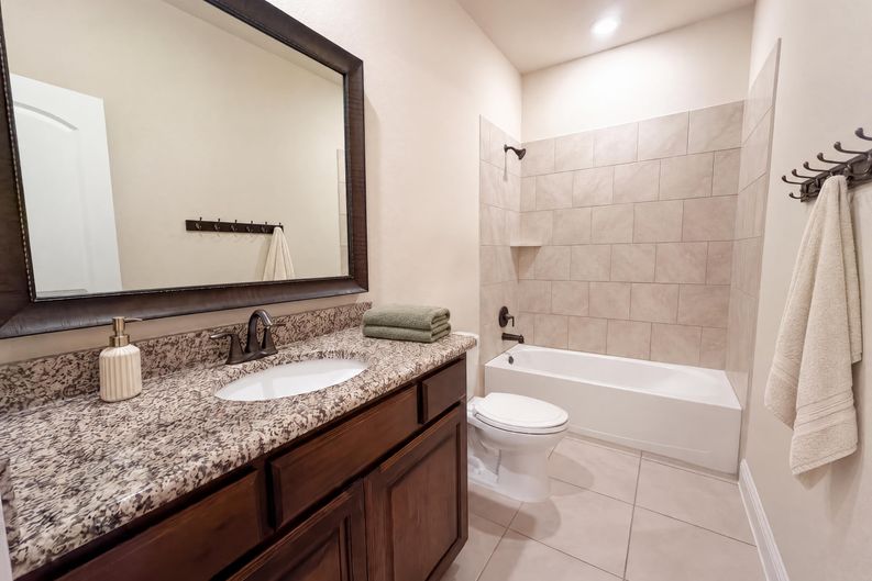 Photo 11 of 15 of 7913 Caddo Cv, McKinney, TX