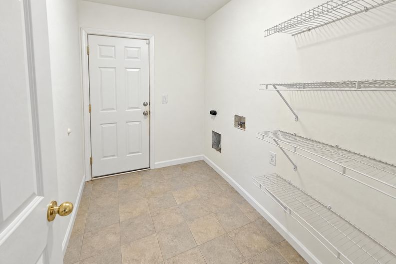 Photo 15 of 18 of 115 Bridgeview Dr, Anderson, SC
